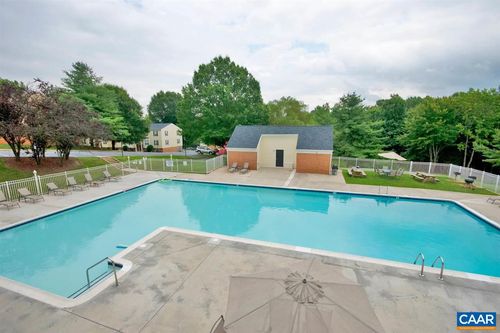 unit-f-1221 Villa Ln, CHARLOTTESVILLE, VA, 22903-6568 | Card Image