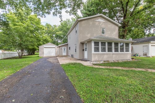 510 N High St, Lacon, IL, 61540-1127 | Card Image