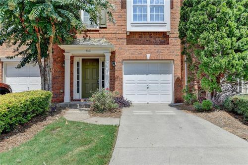 4021 Edgecomb Dr, Roswell, GA, 30075-6761 | Card Image