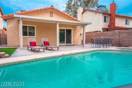 375 Tierra St, Henderson, NV, 89014-3530 | Card Image