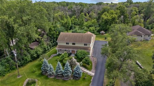 766 County Road F E, Vadnais Heights, MN, 55127-7502 | Card Image