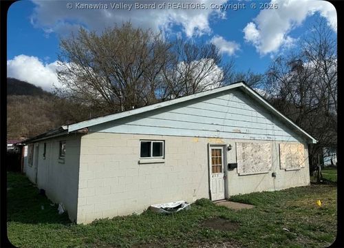 4902 Raven Dr, Charleston, WV, 25306-6360 | Card Image