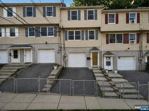 69 4th Street, Paterson, NJ, 07522 | Card Image