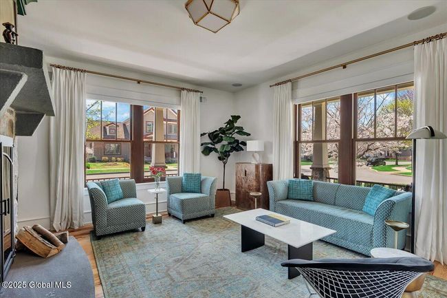 20 Oak Ridge Blvd, House other with 4 bedrooms, 4 bathrooms and 6 parking in Saratoga Springs NY | Image 8