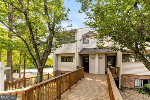 2103 Old Landing Way, WOODBRIDGE, VA, 22191-3909 | Card Image