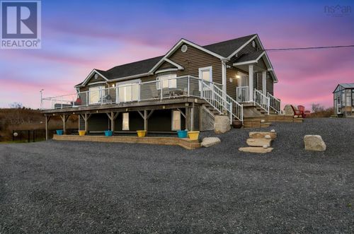21 Leo Lane, Terence Bay, NS, B3T0B7 | Card Image