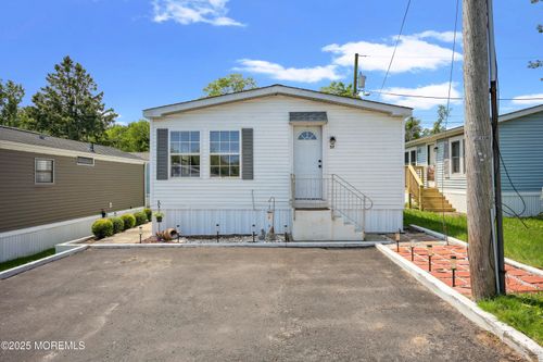 trlr-37-1820 State Route 35, Wall Township, NJ, 07719-3534 | Card Image