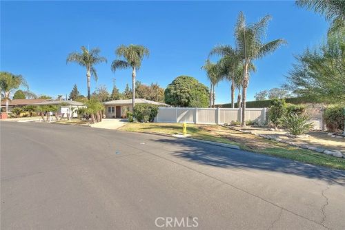  Maxon Place, Chino, CA, 91710 | Card Image