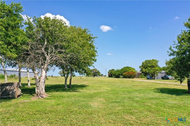 302 Luthardt St, Home with 0 bedrooms, 0 bathrooms and null parking in Austwell TX | Image 4