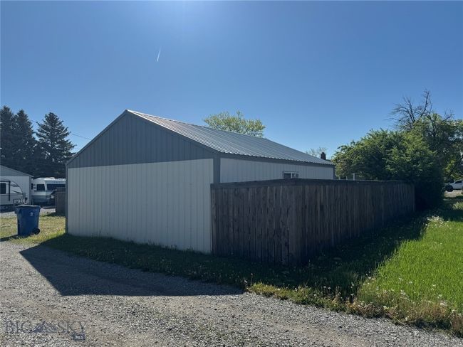 704 E 3 Rd Ave, House other with 3 bedrooms, 2 bathrooms and null parking in Big Timber MT | Image 5