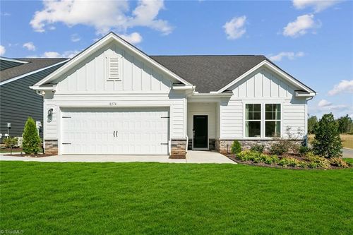 4069 Stallion St, High Point, NC, 27262-8476 | Card Image