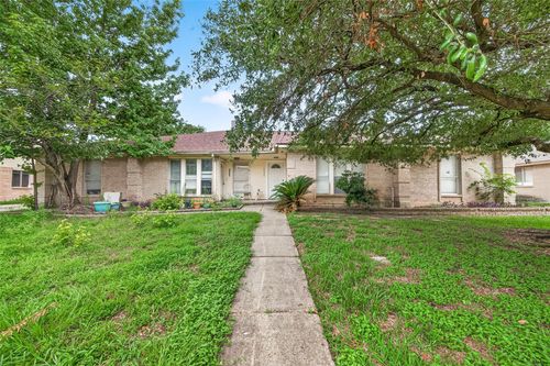 2334 Autumn Springs Ln, Spring, TX, 77373-6166 | Card Image