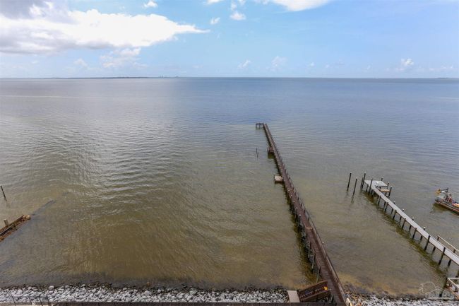 APT-901 - 825 Bayshore Dr, Condo with 2 bedrooms, 2 bathrooms and null parking in PENSACOLA FL | Image 27