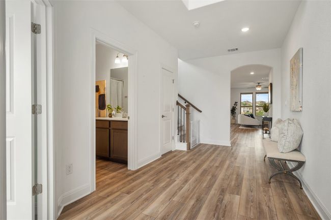 6605 Apache Plum Ln, House other with 4 bedrooms, 3 bathrooms and 6 parking in Spicewood TX | Image 5