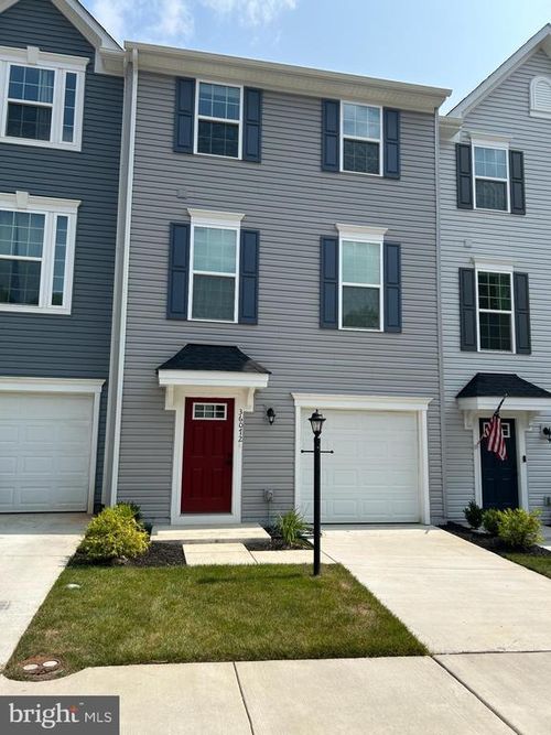 36072 Coyote, LOCUST GROVE, VA, 22508 | Card Image