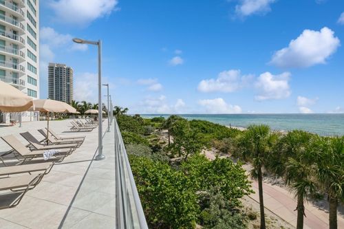 1125-7135 Collins Ave, Miami Beach, FL, 33141-3238 | Card Image