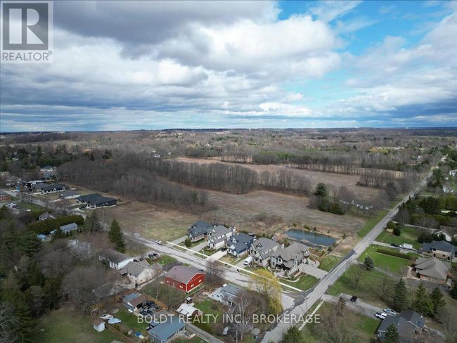 1107 Balfour St, House other with 6 bedrooms, 4 bathrooms and 6 parking in Fenwick ON | Image 45
