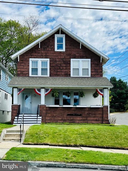 1500 N Webster Avenue, DUNMORE, PA, 18509 | Card Image