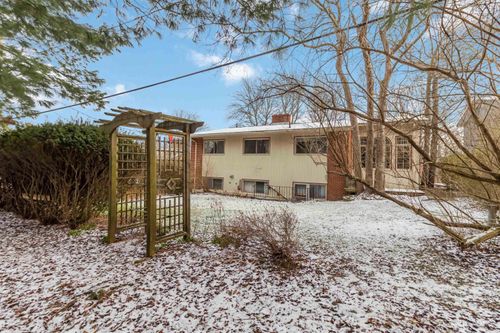 71 Woodward Cres, Halifax, NS, B3M1J6 | Card Image