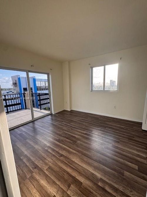 01-3410 Coral Way, Miami, FL, 33145-3079 | Card Image