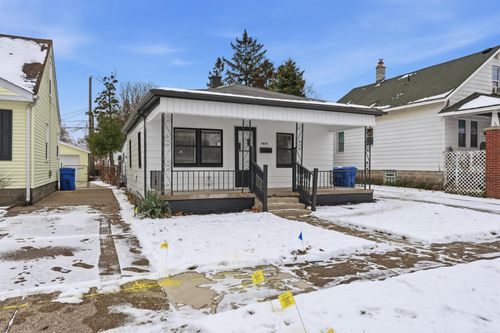 8636 Lozier Ave, Warren, MI, 48089-1749 | Card Image