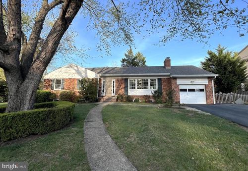 1201 Allendale Rd, Mclean, VA, 22101-2940 | Card Image