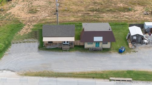 222 S Chouteau Ave, Chouteau, OK, 74337-2900 | Card Image