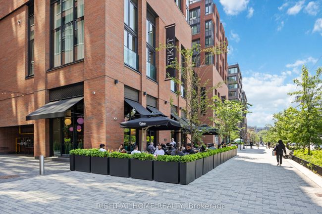 209 - 23 Brant St, Condo with 2 bedrooms, 1 bathrooms and 1 parking in Toronto ON | Image 31