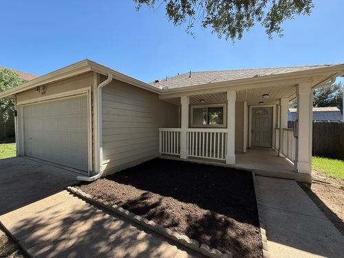 1030 London Ln, Georgetown, TX, 78626-8504 | Card Image