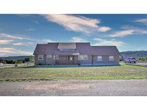330 Garrett Dr, Trinidad, CO, 81082-9404 | Card Image