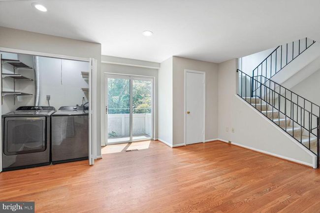 11022 Saffold Way, Townhouse with 4 bedrooms, 3 bathrooms and null parking in RESTON VA | Image 10