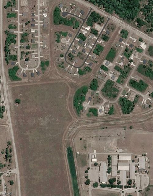 8026 Olive Circle Cir, Labelle, FL, 33935 | Card Image