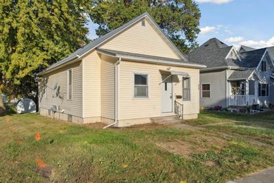 22 Greene Street, House other with 3 bedrooms, 1 bathrooms and null parking in Walker IA | Image 2