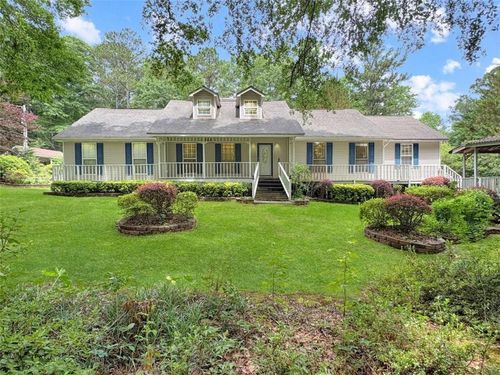 360 Floyd Rd, Hampton, GA, 30228-2466 | Card Image
