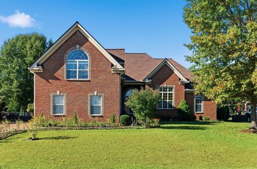 650 Bonita Pkwy S, Hendersonville, TN, 37075-4633 | Card Image