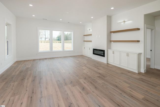 3615 Pennington Rd, House other with 4 bedrooms, 4 bathrooms and 2 parking in GREER SC | Image 4