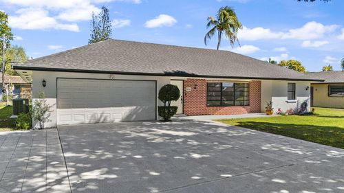 1667 39th St, West Palm Beach, FL, 33407-3635 | Card Image