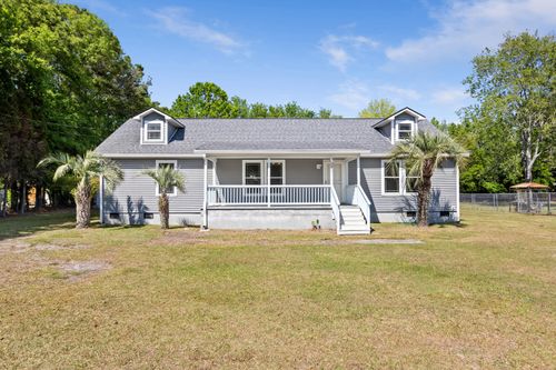 3241 Clairmont Dr, Ladson, SC, 29456-3833 | Card Image