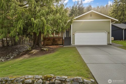 9 Sunnyside Ln, Bellingham, WA, 98229-7874 | Card Image