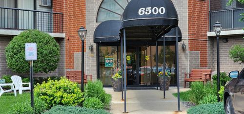 apt-804-6500 Woodlake Dr, Richfield, MN, 55423-1389 | Card Image