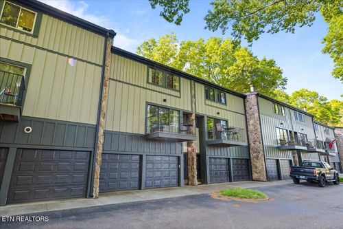 1974 Cherokee Bluff Dr, Knoxville, TN, 37920-2222 | Card Image