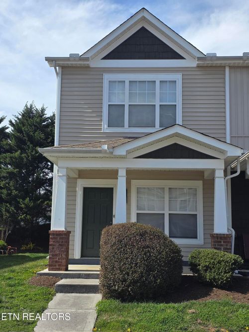 1615 Starboard Way, Knoxville, TN, 37932-2492 | Card Image