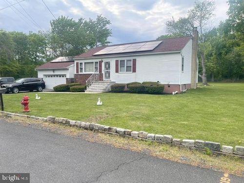 153 Ellen St, SOMERSET, NJ, 08873-3412 | Card Image