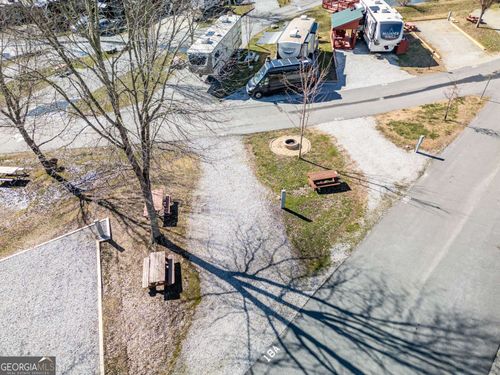 18 Fleetwood Dr, Dillard, GA, 30537-1849 | Card Image