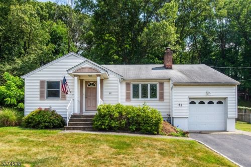 51 Linwood Ave, Dover, NJ, 07801-4465 | Card Image