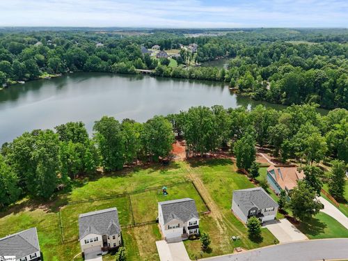 202 Rushing Waters Dr, Inman, SC, 29349-6788 | Card Image