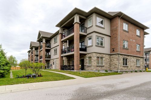 208-19A Yonge St N, Elmvale, ON, L0L1P0 | Card Image