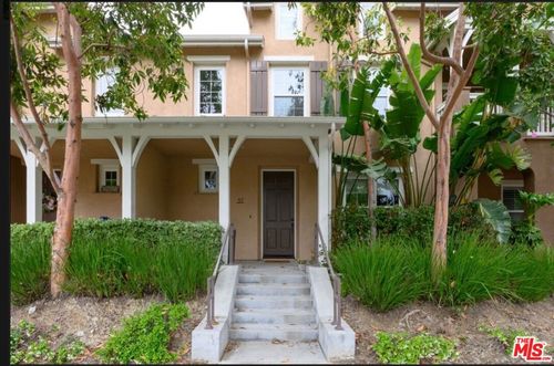 57 Orange Blossom Cir, Ladera Ranch, CA, 92694-1251 | Card Image