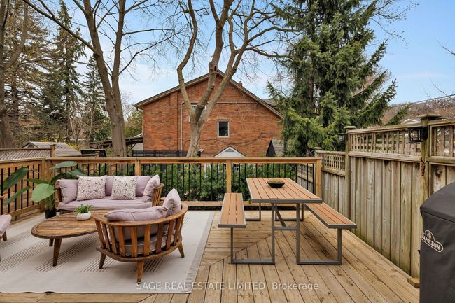 92 Corley Ave, House attached with 3 bedrooms, 2 bathrooms and null parking in Toronto ON | Image 15