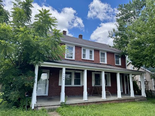 1104 Dodson St, Old Hickory, TN, 37138-2906 | Card Image